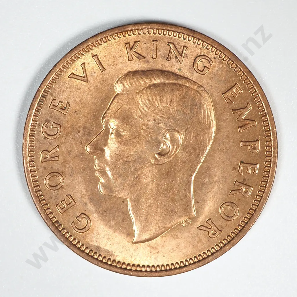1946 new Zealand Halfpenny UNC CV $35 Image 1++