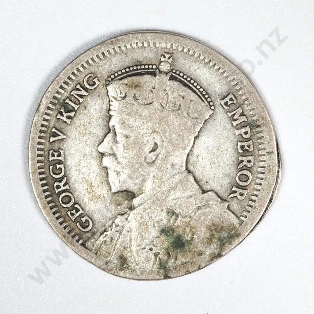 1935 New Zealand Threepence Damaged Image 1++