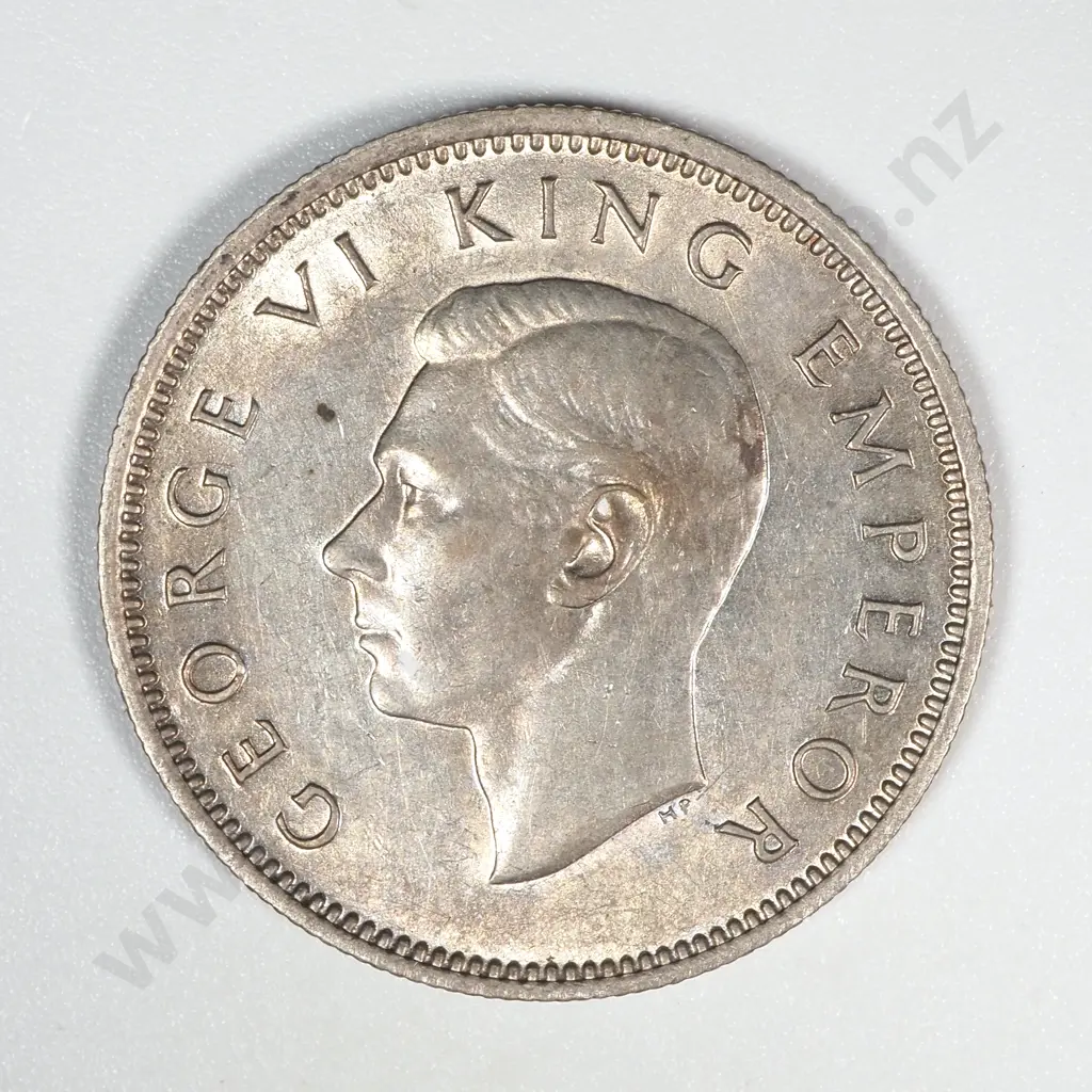 1942 New Zealand Shilling AUNC CV $450 Image 1++