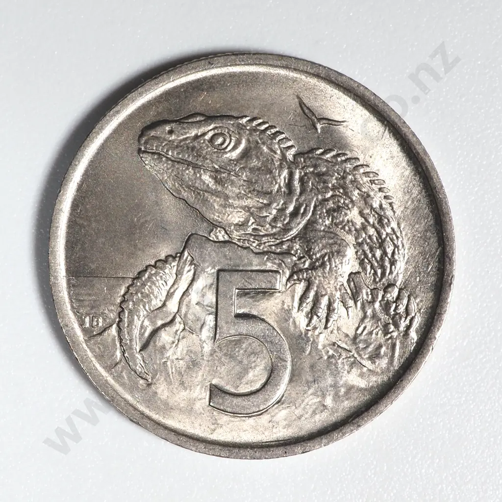 1967 New Zealand No Sea to Right 5 Cent Coin UNC CV $100 Image 1++