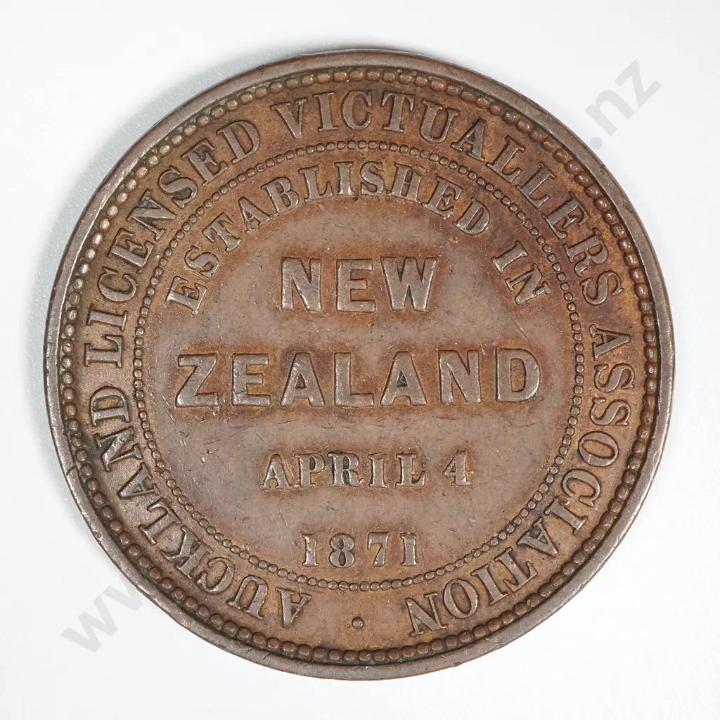 1871 New Zealand One Penny Trade Token Auckland Licensed Victuallers: Lampard 304a Image 1++