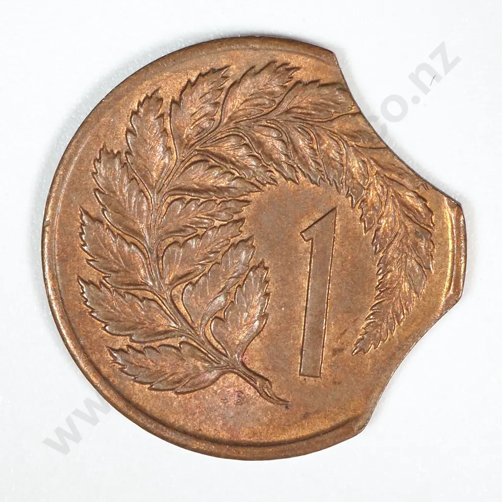 Error Coin: 1967 New Zealand Elizabeth II One Cent w Clipped Planchet Image 1++