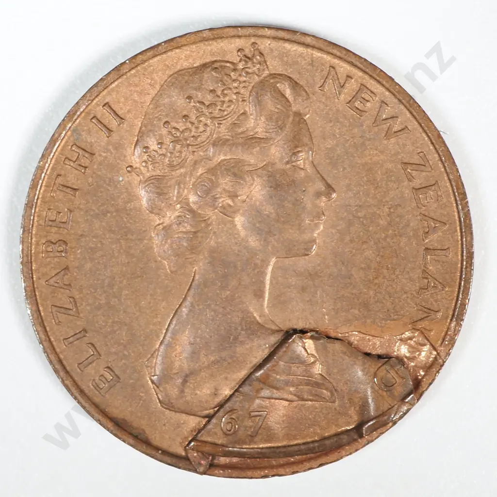 Error Coin: 1967 New Zealand Elizabeth II Two Cent w Extra Metal on Obverse Image 1++