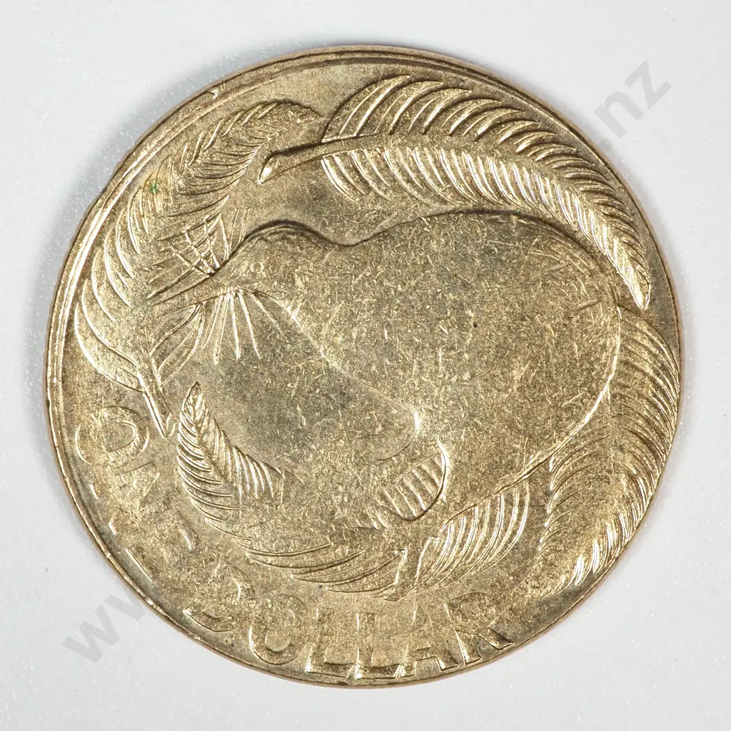 Error Coin: New Zealand Elizabeth II One Dollar w Filled Die & Measures 22.1mm & Weighs 3.8 Grams Image 1++