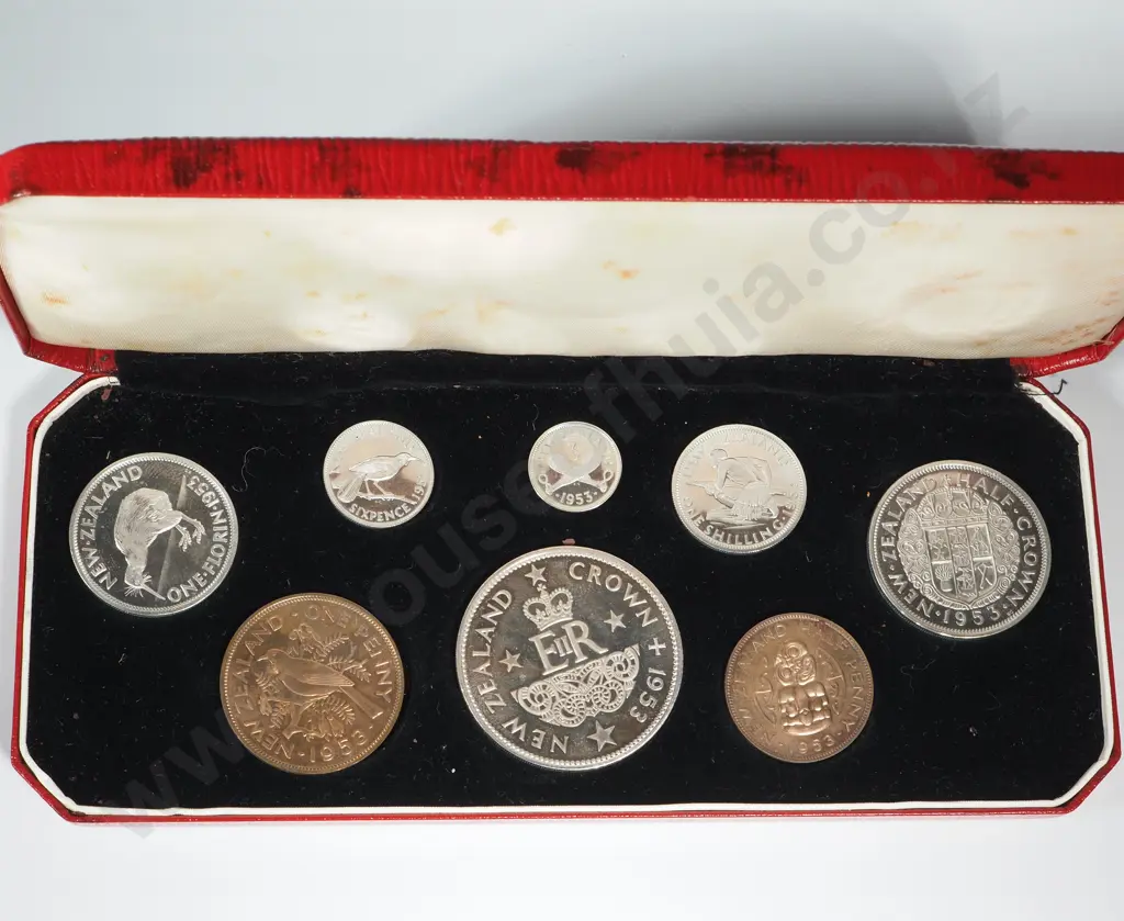 1953 New Zealand 8 Coin Proof Set Image 1++