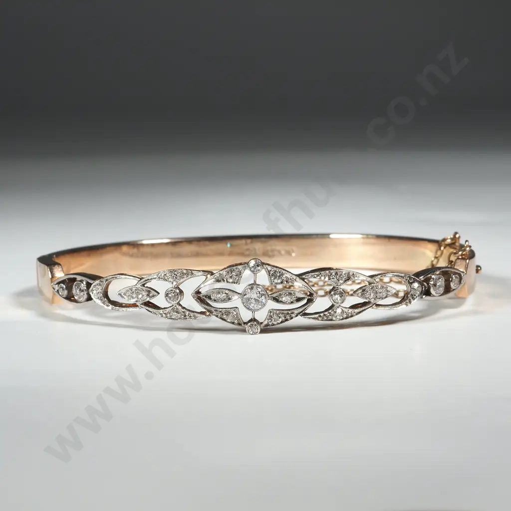 Edwardian Hinged Bangle in 9ct Gold & Diamonds in Period Fitted Jewellers Case Image 1++
