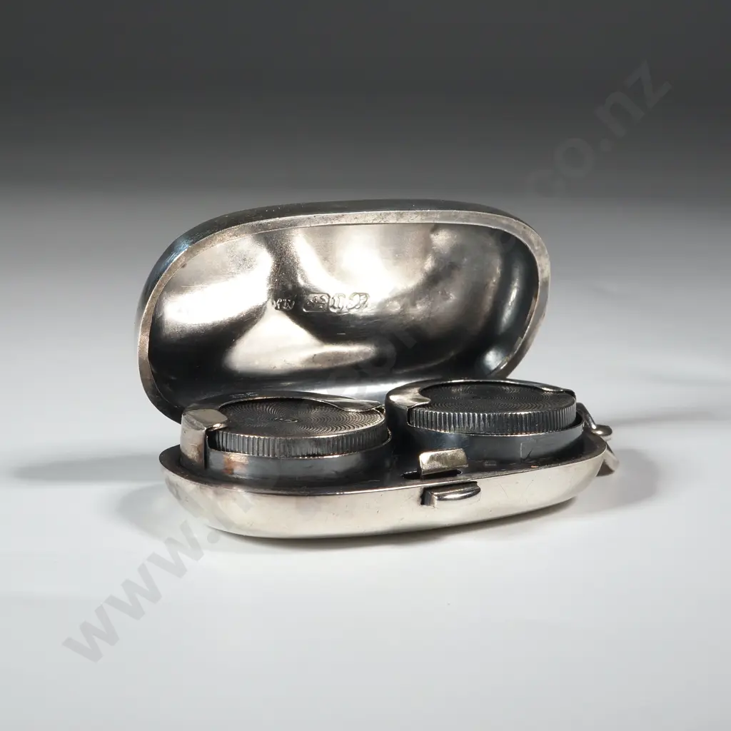 Sterling Silver Double Sovereign Case With Plain Body . Birm1919 Image 1++