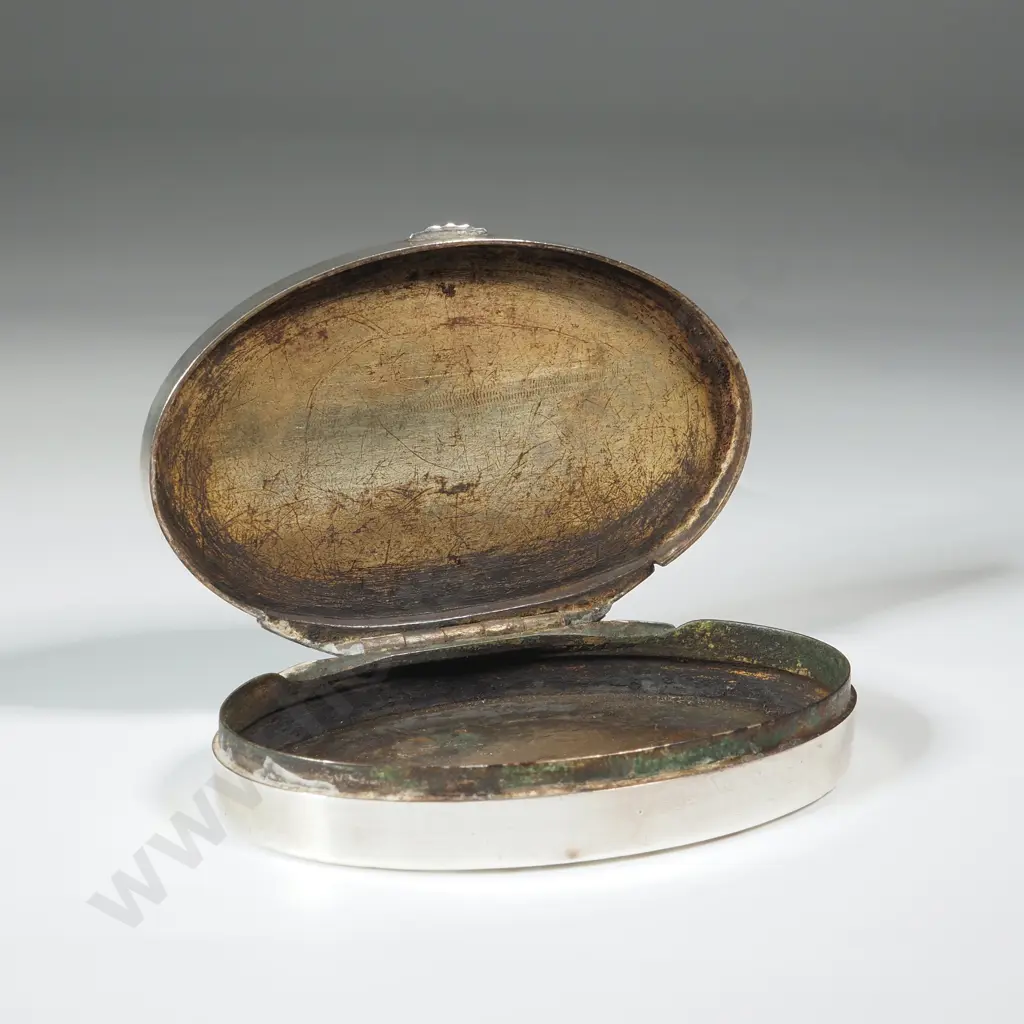 Antique Ornate Enamelled Silver Snuff Box - Enamel loss on top  Image 1++