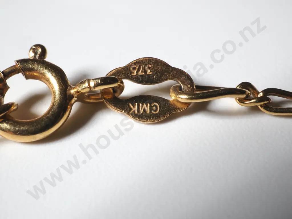 9ct Gold Figaro Link Necklace Image 1++