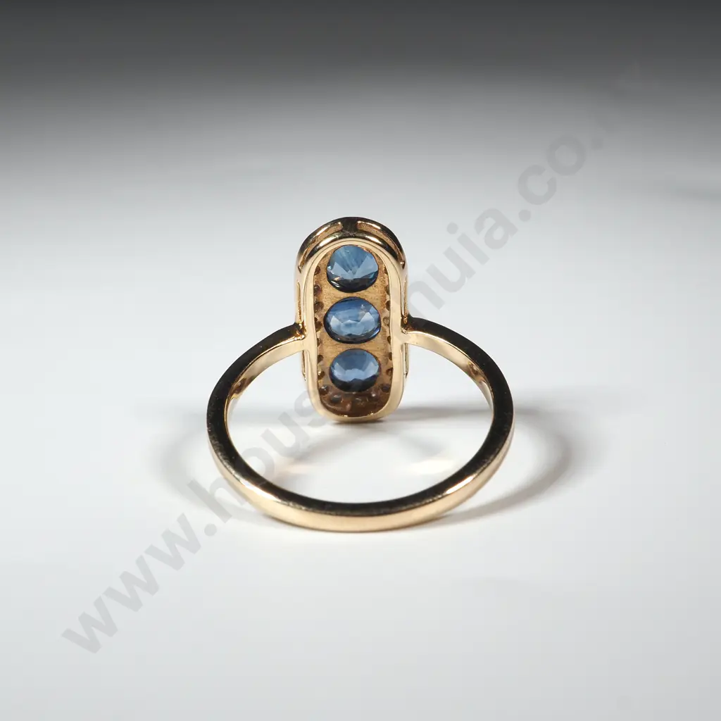 9ct Gold Diamond Three Sapphire & Diamond Ring Image 1++