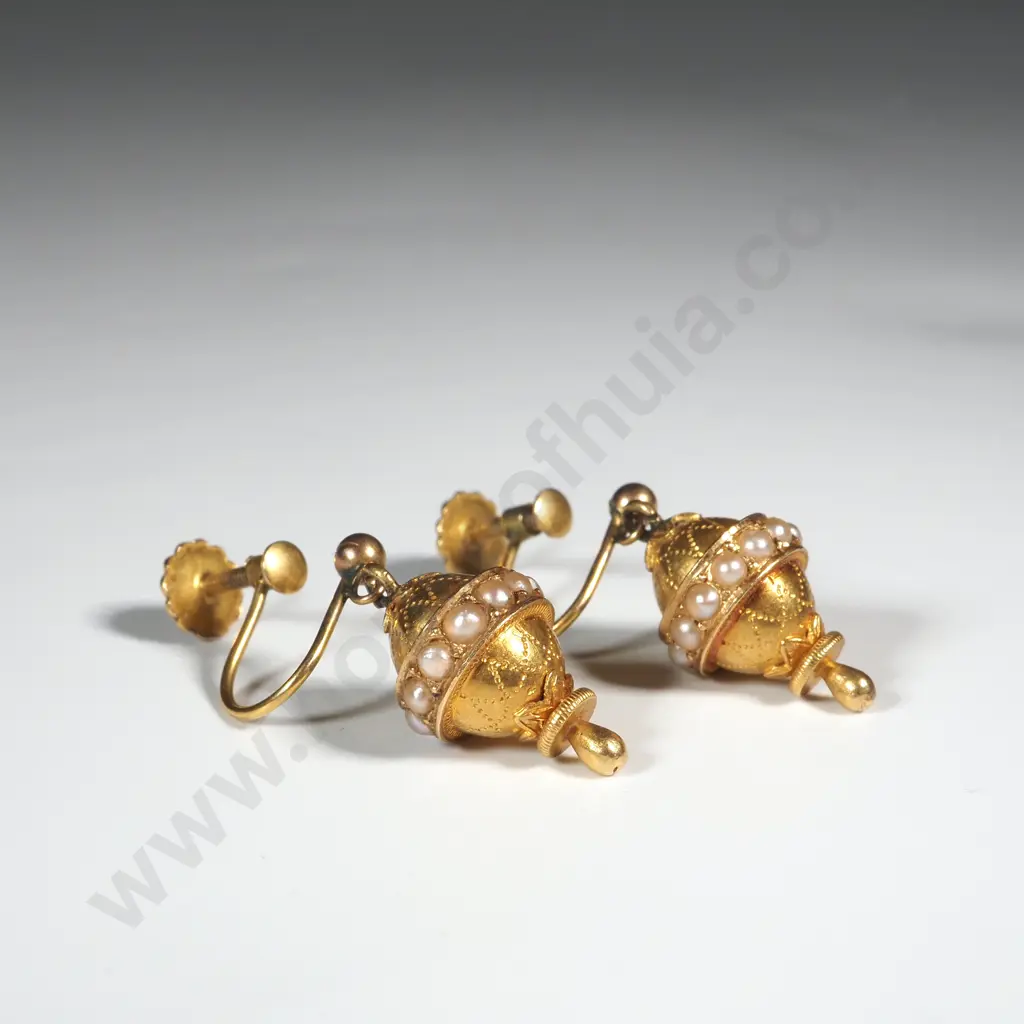 Antique 18ct Gold & Pearl Earrings on 9ct Gold Screwbacks Image 1++