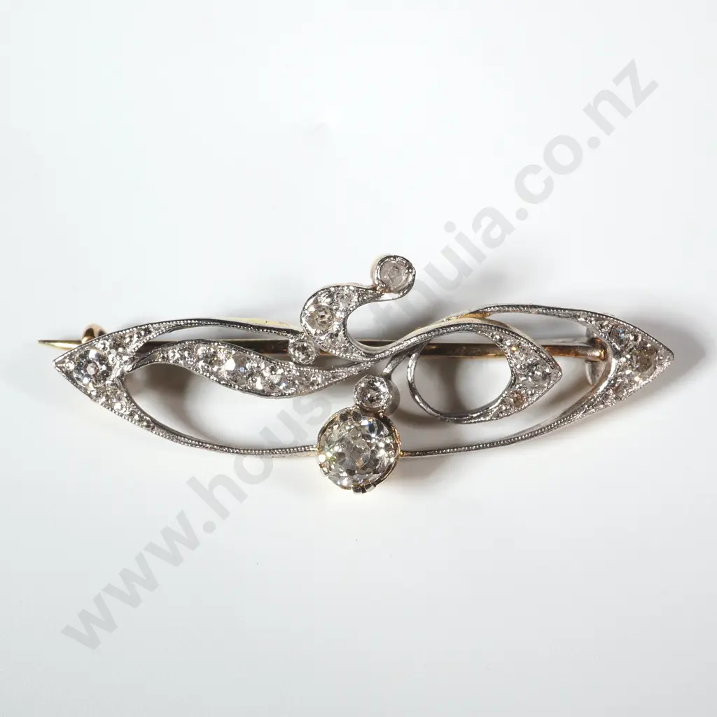 Exceptional Art Nouveau Diamond 15ct Yellow Gold & Platinum Brooch Image 1++
