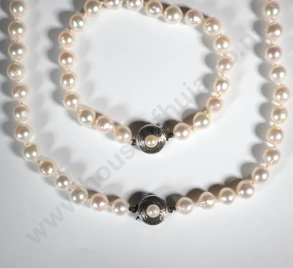 Sterling Silver Clasp Pearl Necklace & Bracelet w Valuation Image 1++