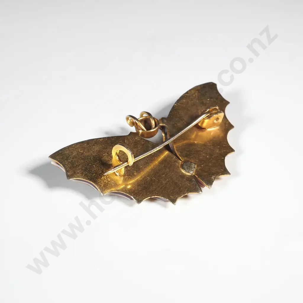 Gold Tone Sea Shell Butterfly Brooch. Circa 1970 Image 1++
