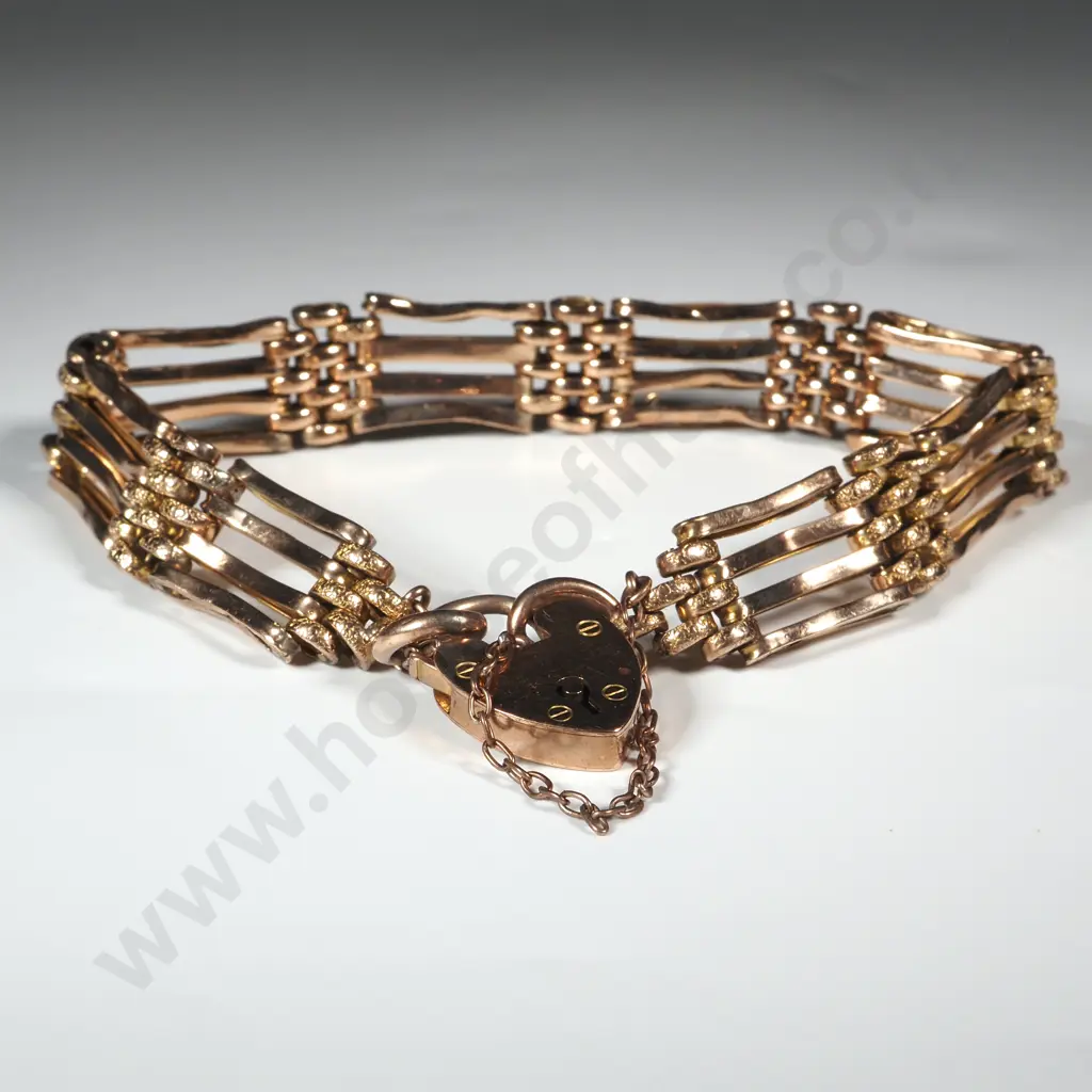 9ct Gold Gate Bracelet Image 1++