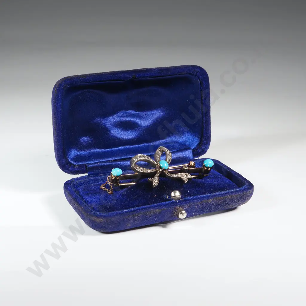 Cased Edwardian Diamond Turquoise, Silver & Gold Brooch Image 1++