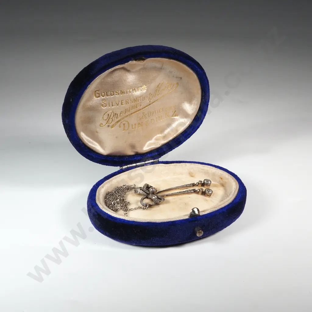 Exceptional Antique Diamond & Gold Drop Pendant in Period Dunedin Jewellers Box Image 1++