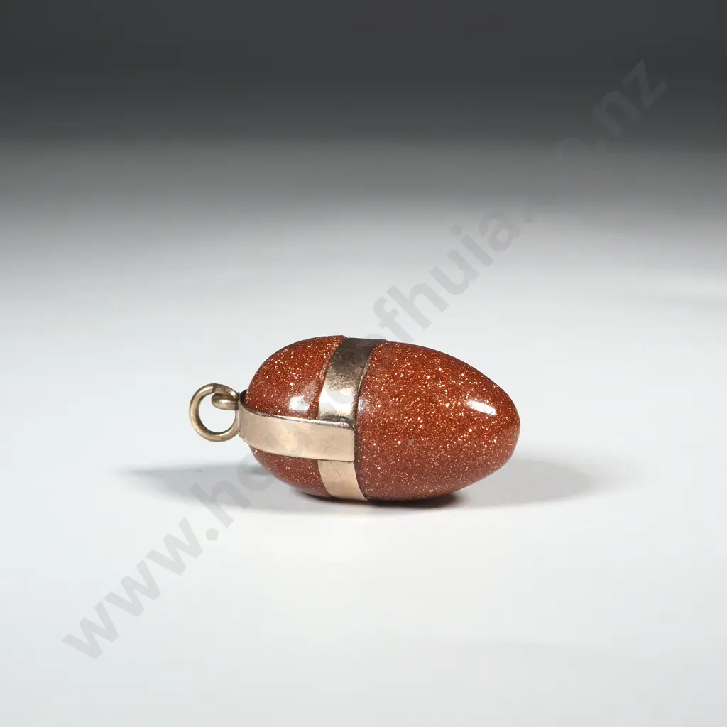 Antique 9ct & Goldstone Pendant Image 1++