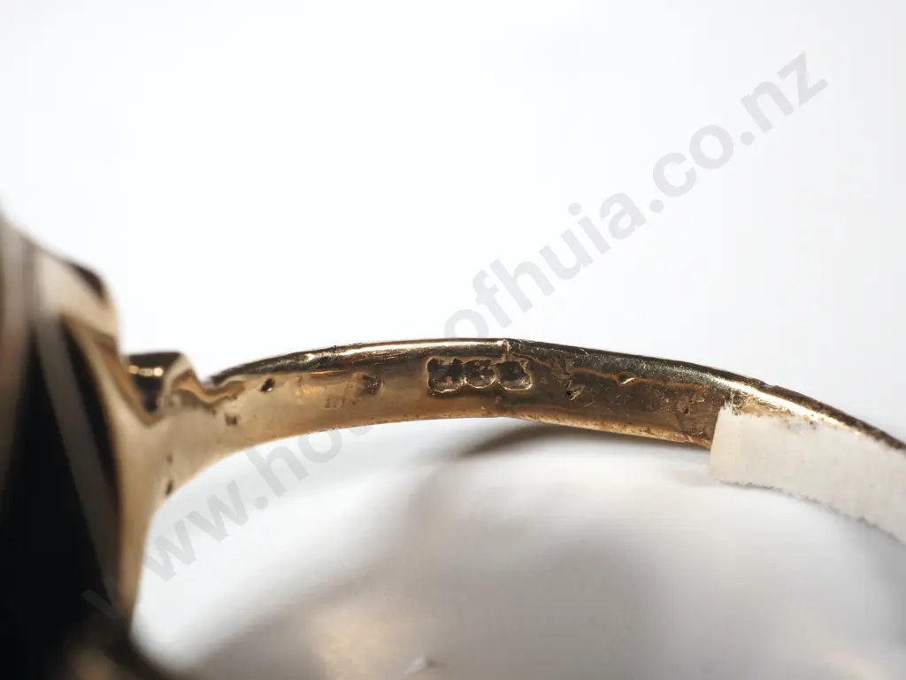 9ct Gold Opal Doublet Ring - Bezel Set Image 1++