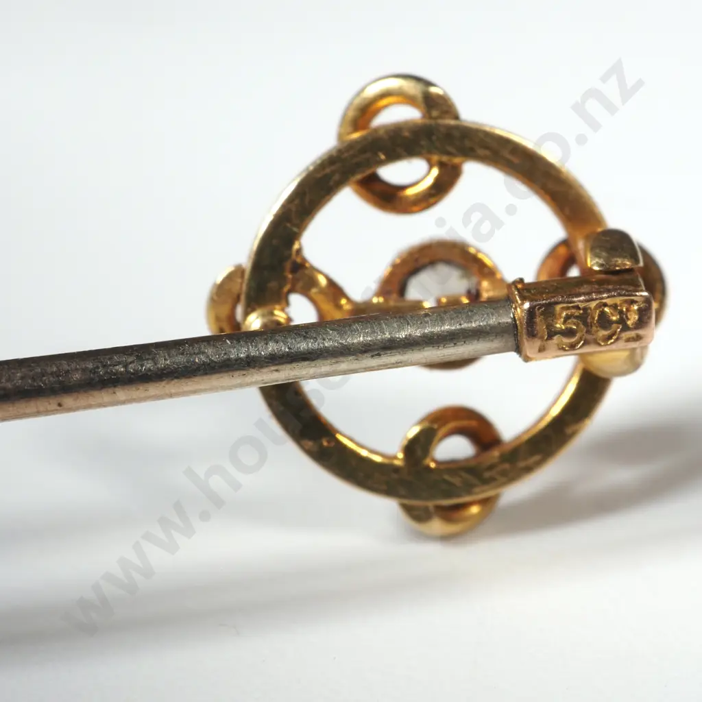 15ct Gold Stick pin w Diamond Image 1++