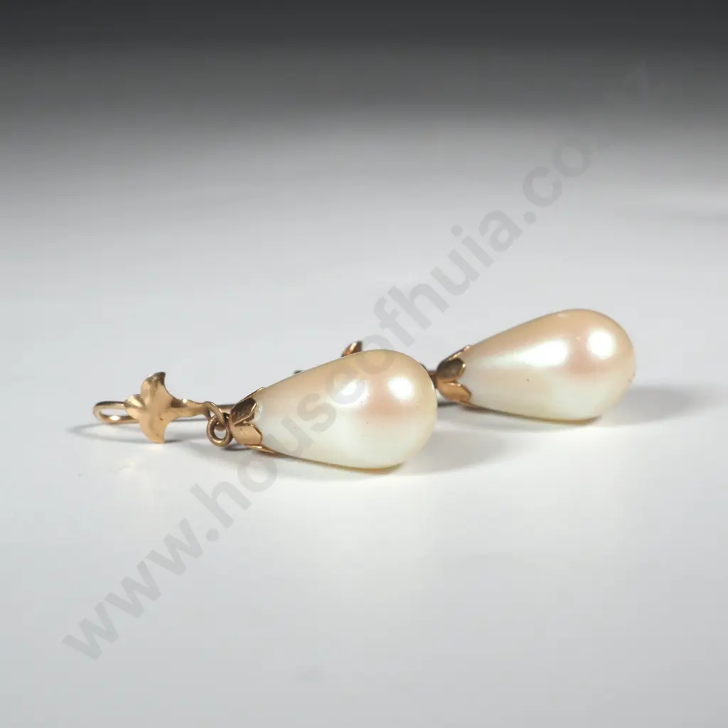 9ct Gold Pearl Drop Earrings Image 1++