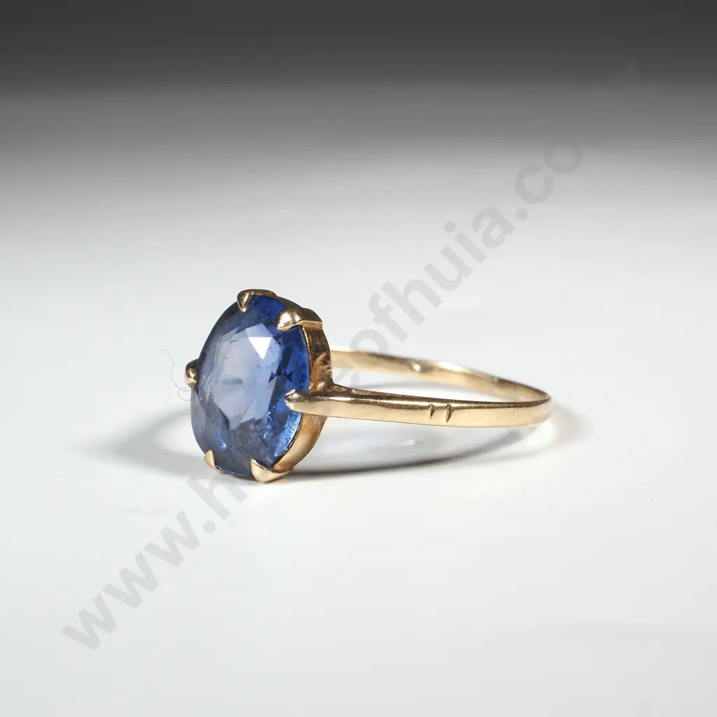 Antique 18ct Gold & Sapphire Ring Image 1++
