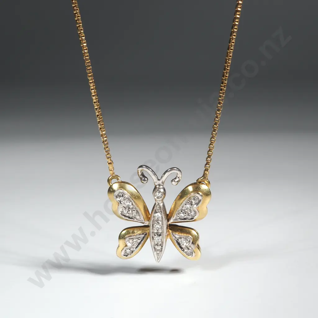 18ct Gold Diamond Butterfly & Box Link Necklace Image 1++