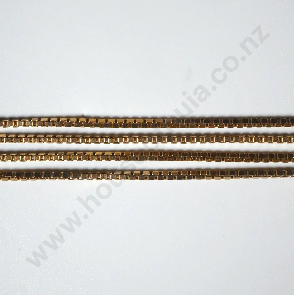 9c Gold Box Link Necklace Image 1++