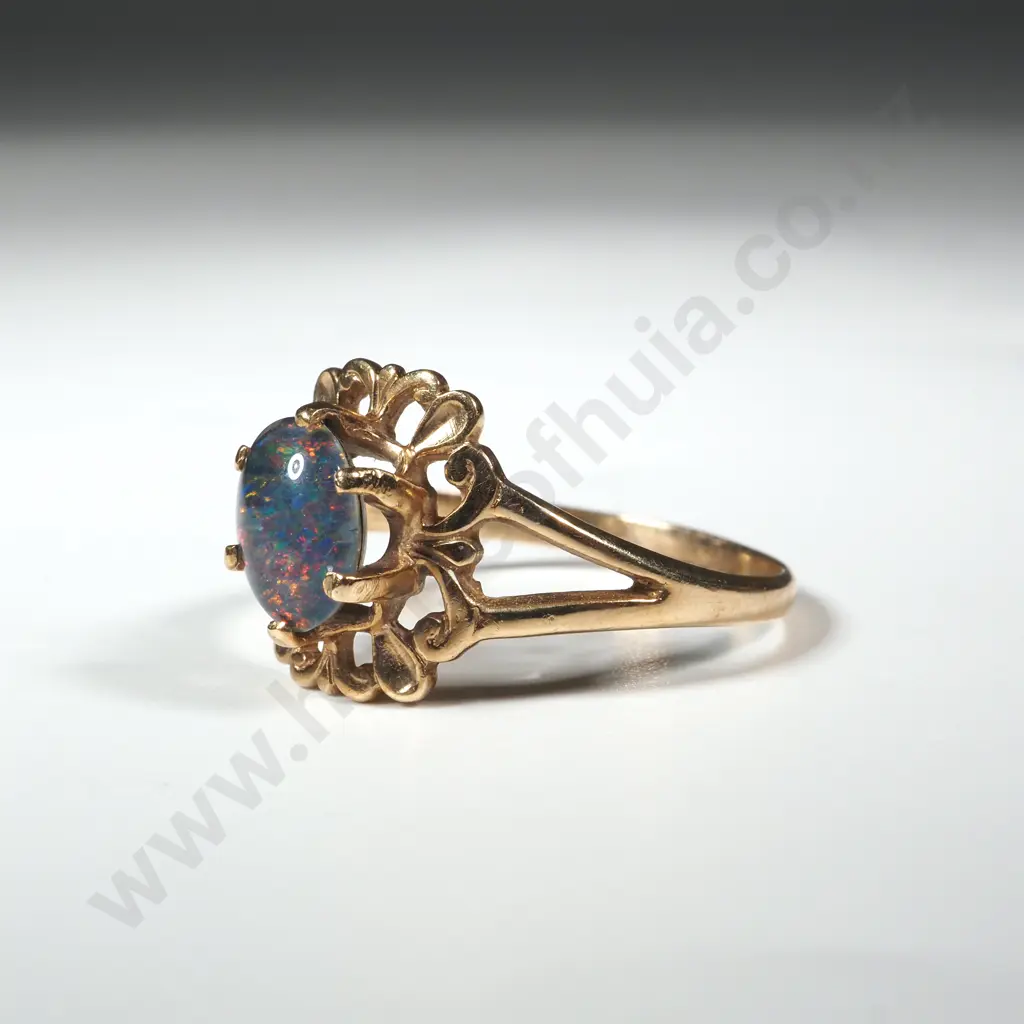 9ct Gold OPal Doublet Ring Image 1++