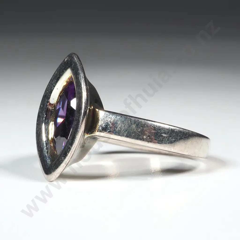 Modern Sterling Silver Amethyst Ring Image 1++