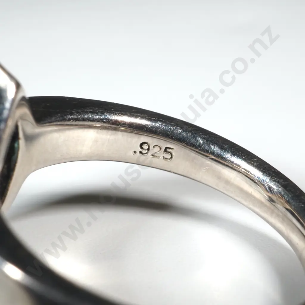 Modern Sterling Silver Amethyst Ring Image 1++