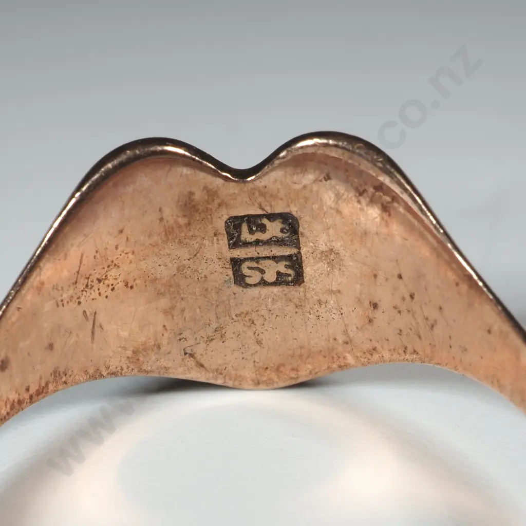 Antique 9ct Rose Gold Signet Ring Image 1++