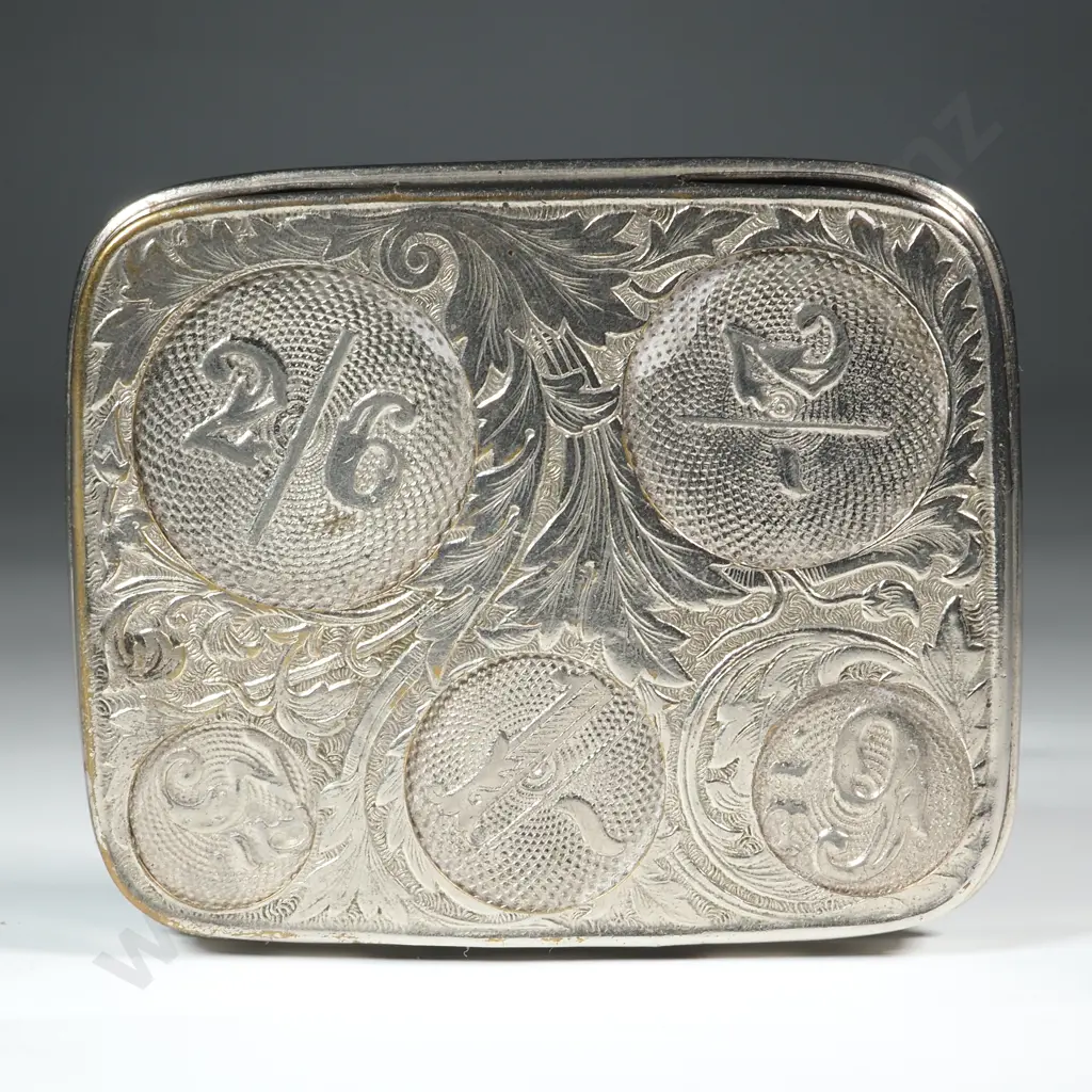 Vintage Five Coin Holder in White Metal Image 1++