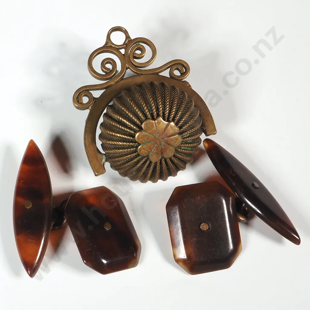 Ornate Brass Spinner & Tortoiseshell Cufflinks  Image 1++