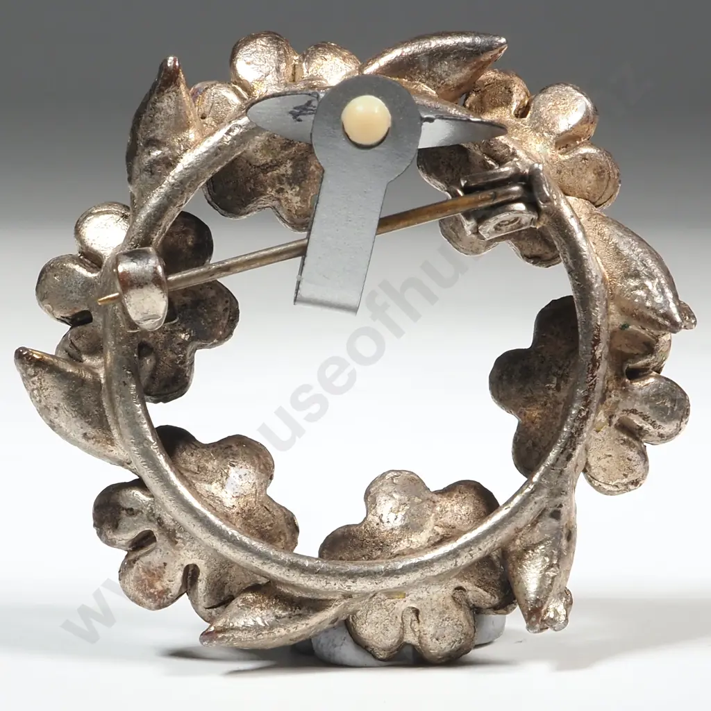 Vintage White Metal Circular Forget Me Not Brooch Image 1++