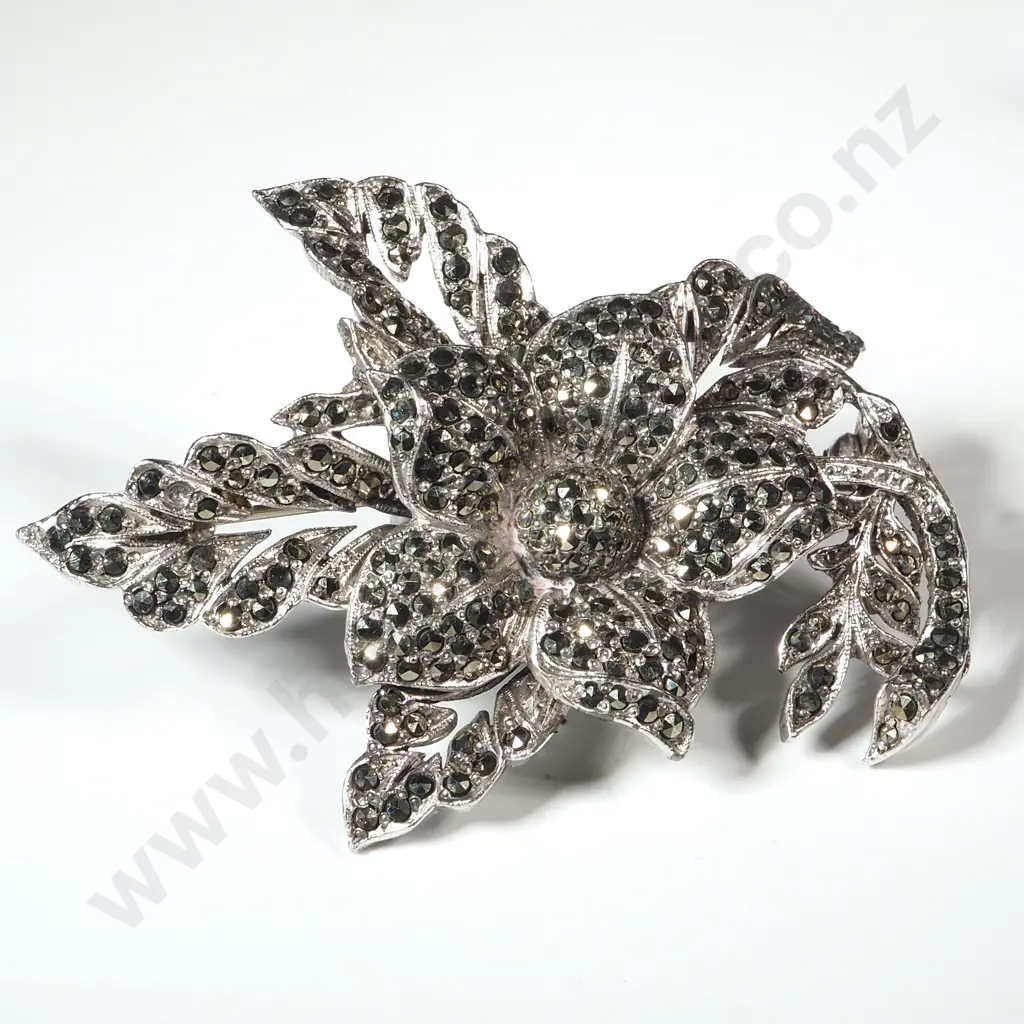 Large Marcasite Brooch In the Form Of A Flower Image 1++