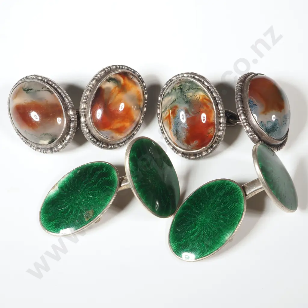 Pair of Agate Cufflinks & a Pair of Green Enamel Cufflinks  Image 1++