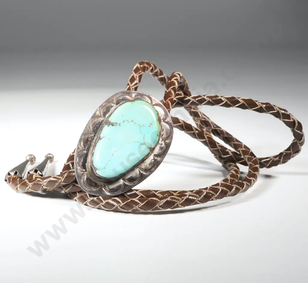 Leather Turquoise & Silver Vintage Navajo Indian Bolo Tie  Image 1++