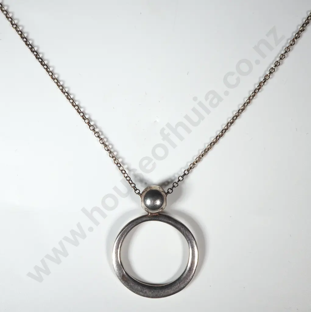 Sterling Silver Chain & Circle & Ball Pendant. Image 1++