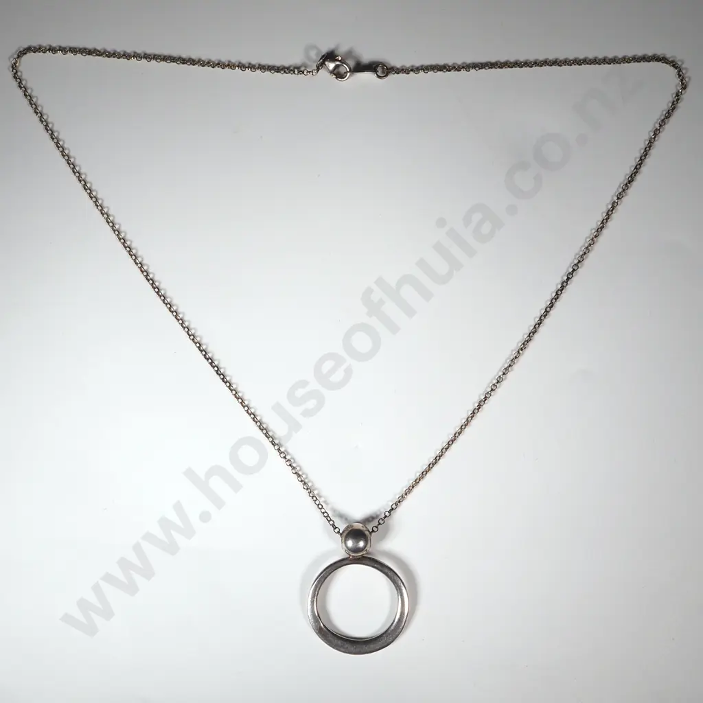 Sterling Silver Chain & Circle & Ball Pendant. Image 1++