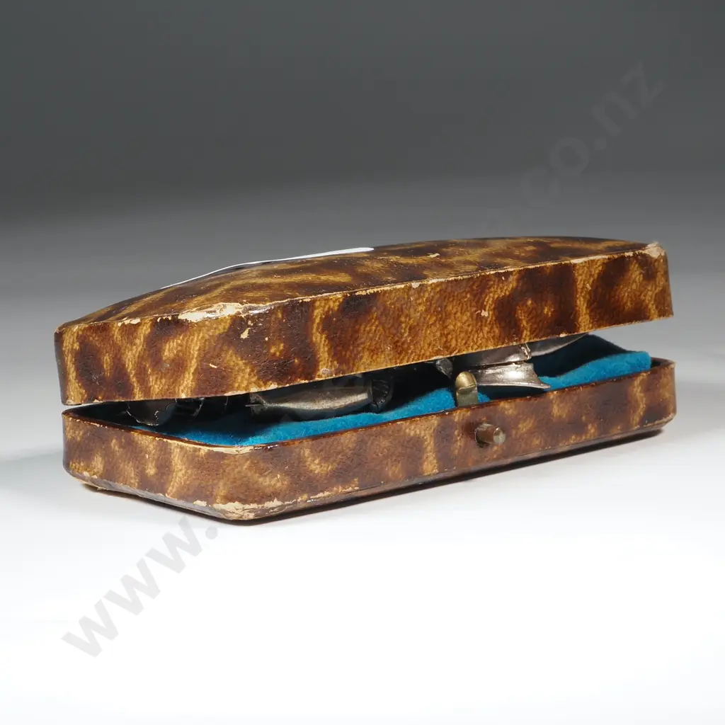 Cased Sterling Silver Charm Bracelet Image 1++