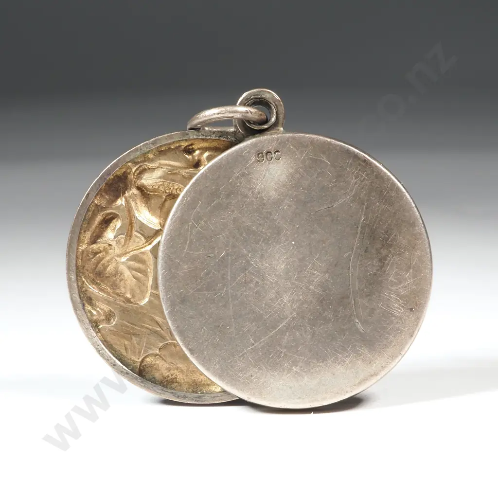 900 Silver Art Nouveau Pendant Locket Image 1++