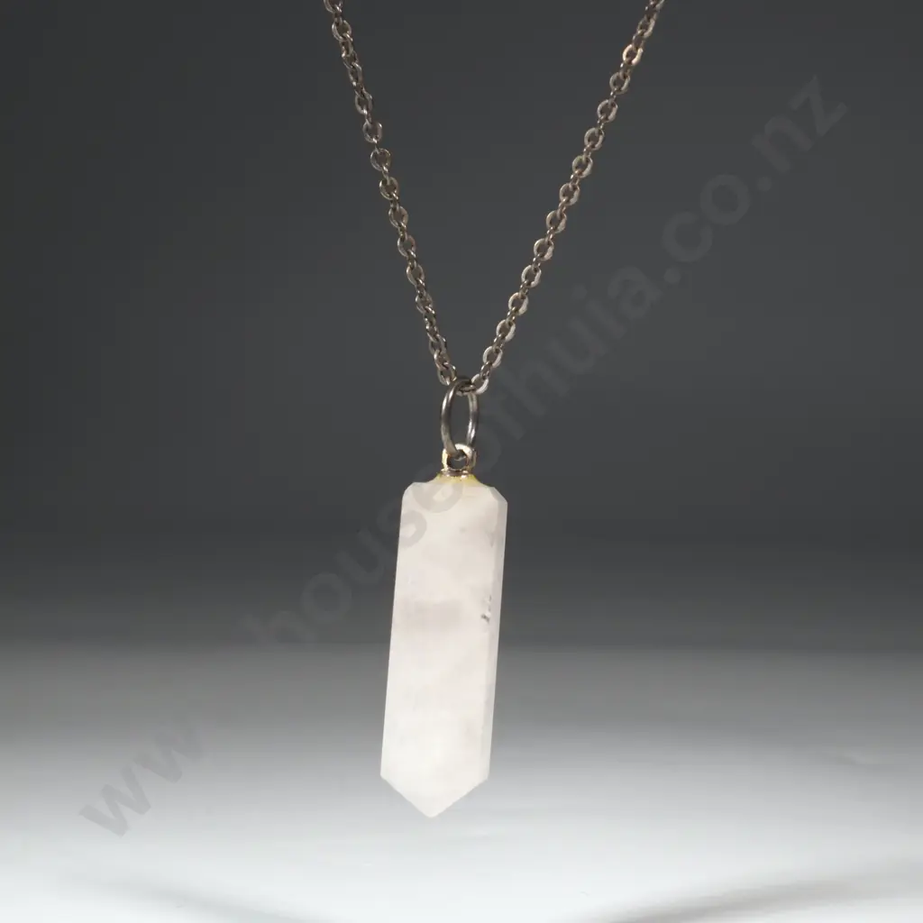 Rose Quartz Pendant on Plate Chain Image 1++
