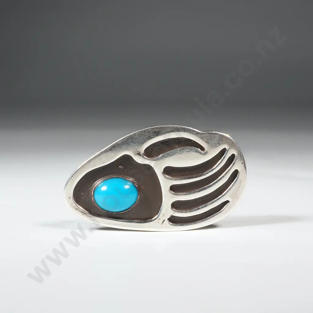 Sterling Silver Brooch w Turquoise in the Shape of a Hand Image 1++