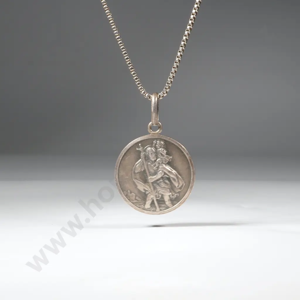 Sterling Silver St Christopher & Box Link  Chain Image 1++