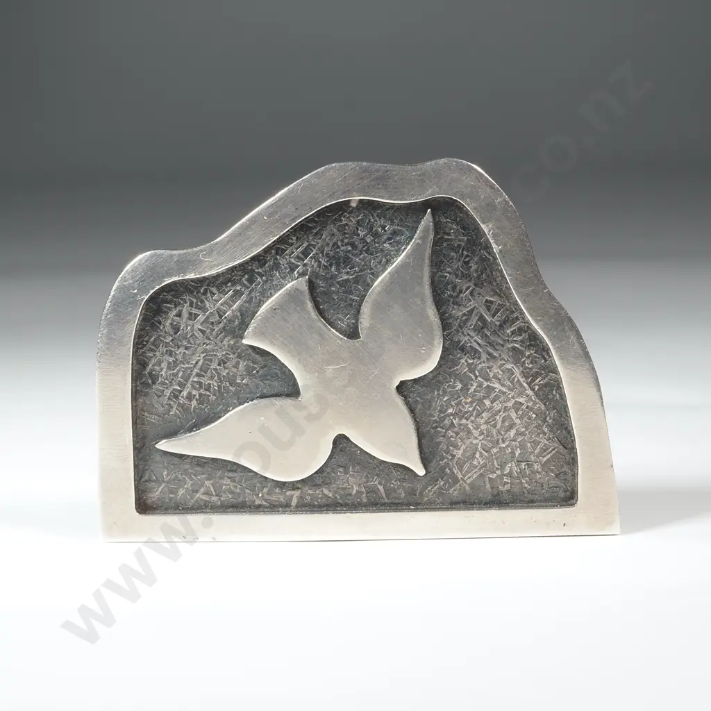 Sterling Silver Dove Brooch. Image 1++