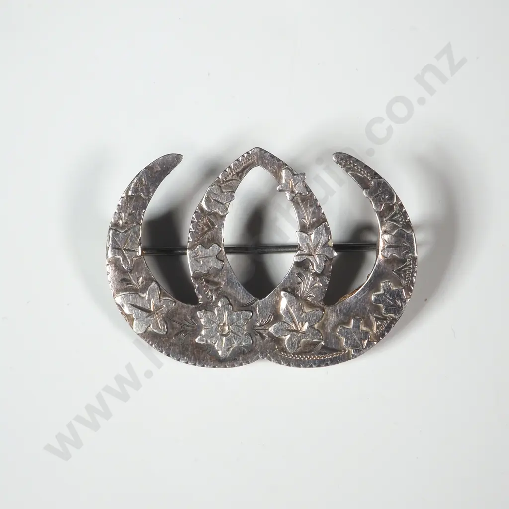 Antique  Sterling Silver  Double Horsehoe Brooch With Applied Flowers Image 1++