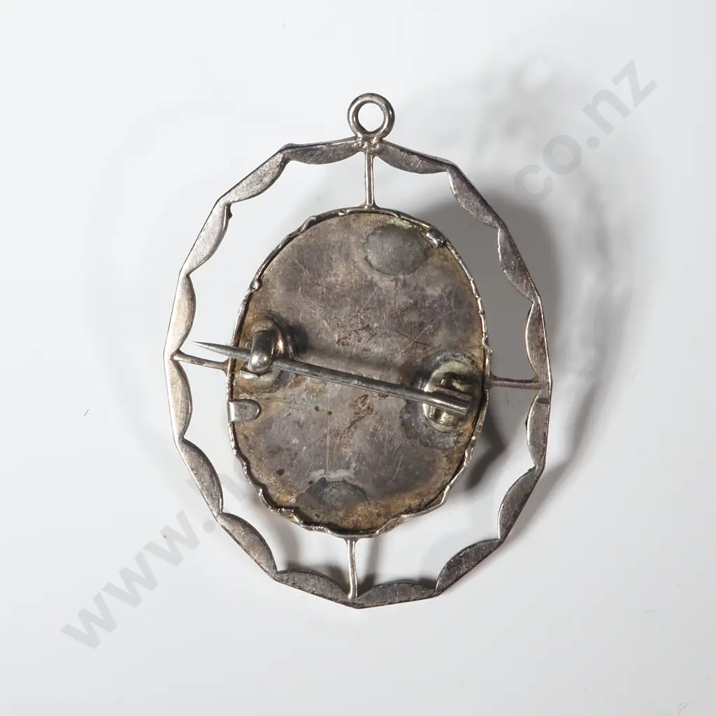 Cameo in Sterling Silver Mount. Image 1++