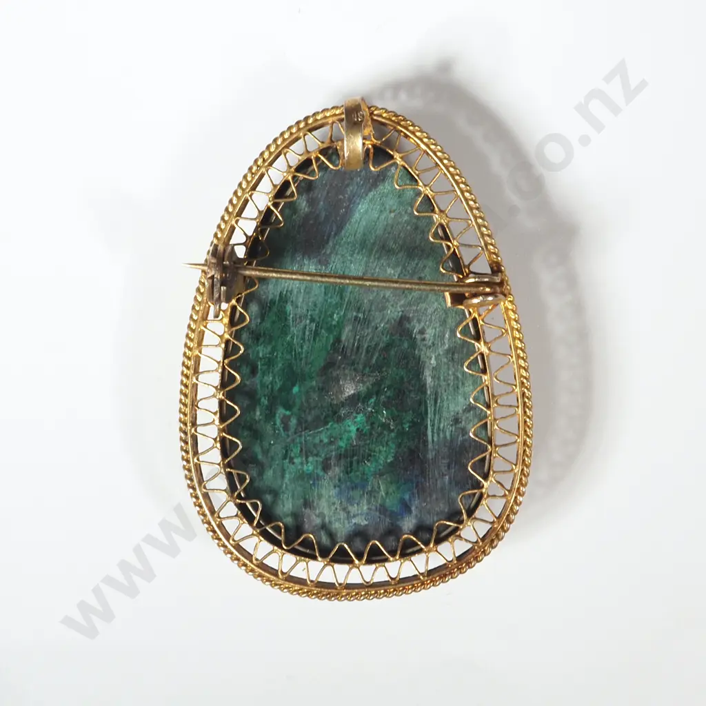 Sterling Silver  Filigree Mounted Green Stone Brooch Image 1++