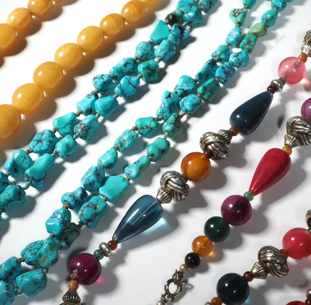 Assorted Beads Incl Turquoise Image 1++